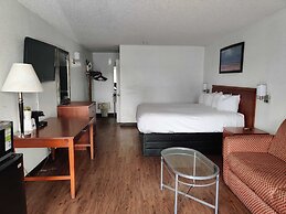 Travelodge Suites by Wyndham MacClenny/I-10