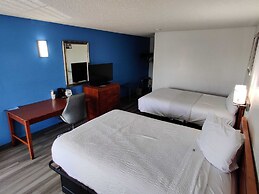 Travelodge Suites by Wyndham MacClenny/I-10