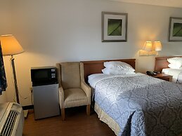 Travelodge Suites by Wyndham MacClenny/I-10