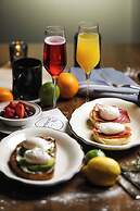 Ambassador Hotel Tulsa, Autograph Collection