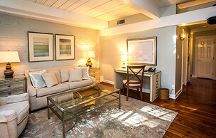 Olde Harbour Inn, Historic Inns of Savannah.