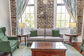 East Bay Inn, Historic Inns of Savannah Collection