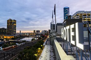 Rendezvous Hotel Melbourne