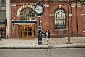 Club Quarters Hotel Rittenhouse Square, Philadelphia