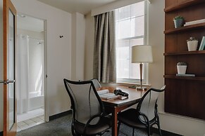 Club Quarters Hotel Rittenhouse Square, Philadelphia