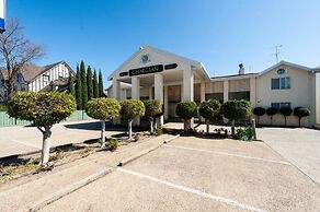 Albury Georgian Motel & Suites