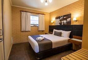 Albury Georgian Motel & Suites