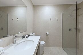 Canterbury International Hotel