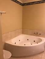 Canterbury International Hotel