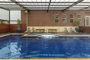 Canterbury International Hotel