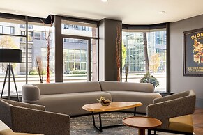 Hilton Vancouver Airport