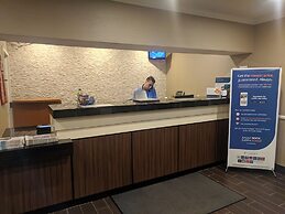 Comfort Inn & Suites North Dallas - Addison
