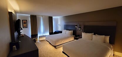 Comfort Inn & Suites North Dallas - Addison