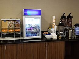 Comfort Inn & Suites North Dallas - Addison