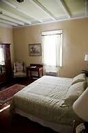 Fairchild House Bed & Breakfast