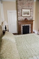 Fairchild House Bed & Breakfast