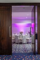 Argenta Tower Hotel & Suites