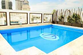 Argenta Tower Hotel & Suites