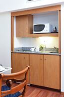 Argenta Tower Hotel & Suites