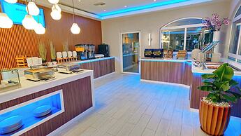 Divi Village Golf & Beach Resort