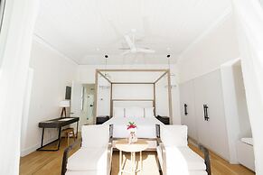 Pink Sands Resort