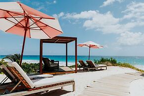 Pink Sands Resort