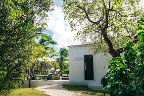 Pink Sands Resort