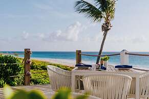Pink Sands Resort