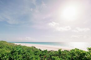 Pink Sands Resort