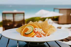 Pink Sands Resort