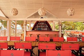 Coral Sands Inn & Cottages