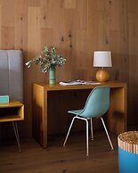 Coral Sands Inn & Cottages