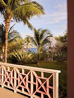 Coral Sands Inn & Cottages