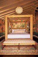 Coral Sands Inn & Cottages