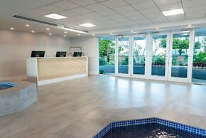 Abaco Beach Resort and Boat Harbour Marina