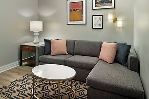 Courtyard by Marriott New Orleans French Quarter/Iberville