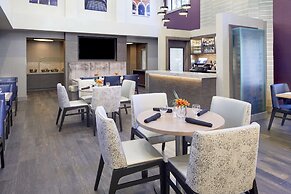 DoubleTree by Hilton Atlanta - Alpharetta