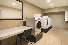 La Quinta Inn & Suites by Wyndham Portland NW