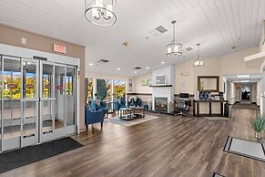 Clarion Pointe Wenatchee