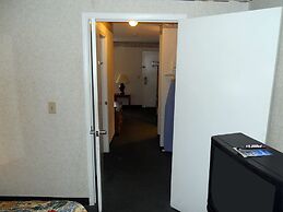 Americas Best Inn & Suites - Decatur