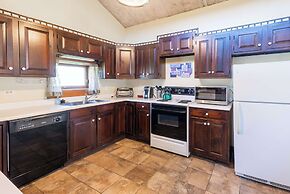 Fireside Inn & Suites Bangor