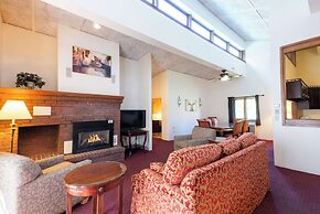 Fireside Inn & Suites Bangor