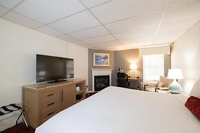 Fireside Inn & Suites Bangor
