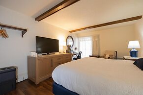 Fireside Inn & Suites Bangor