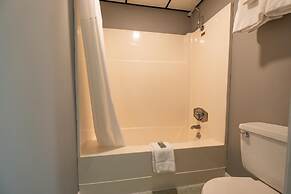 Fireside Inn & Suites Bangor
