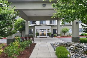 Best Western Woodland Inn