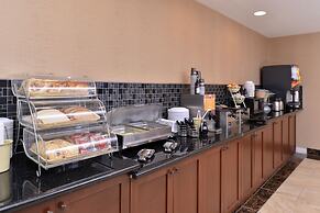 Best Western Woodland Inn