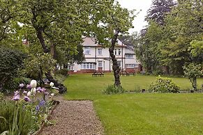 Linton Lodge Hotel, BW Signature Collection