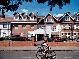 Linton Lodge Hotel, BW Signature Collection