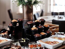 Linton Lodge Hotel, BW Signature Collection